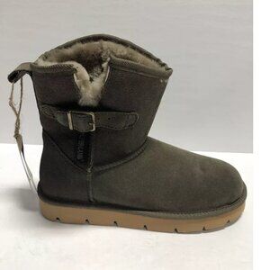Superlamb Women’s Argali Buckle Sheepskin Boots, Size 9AA